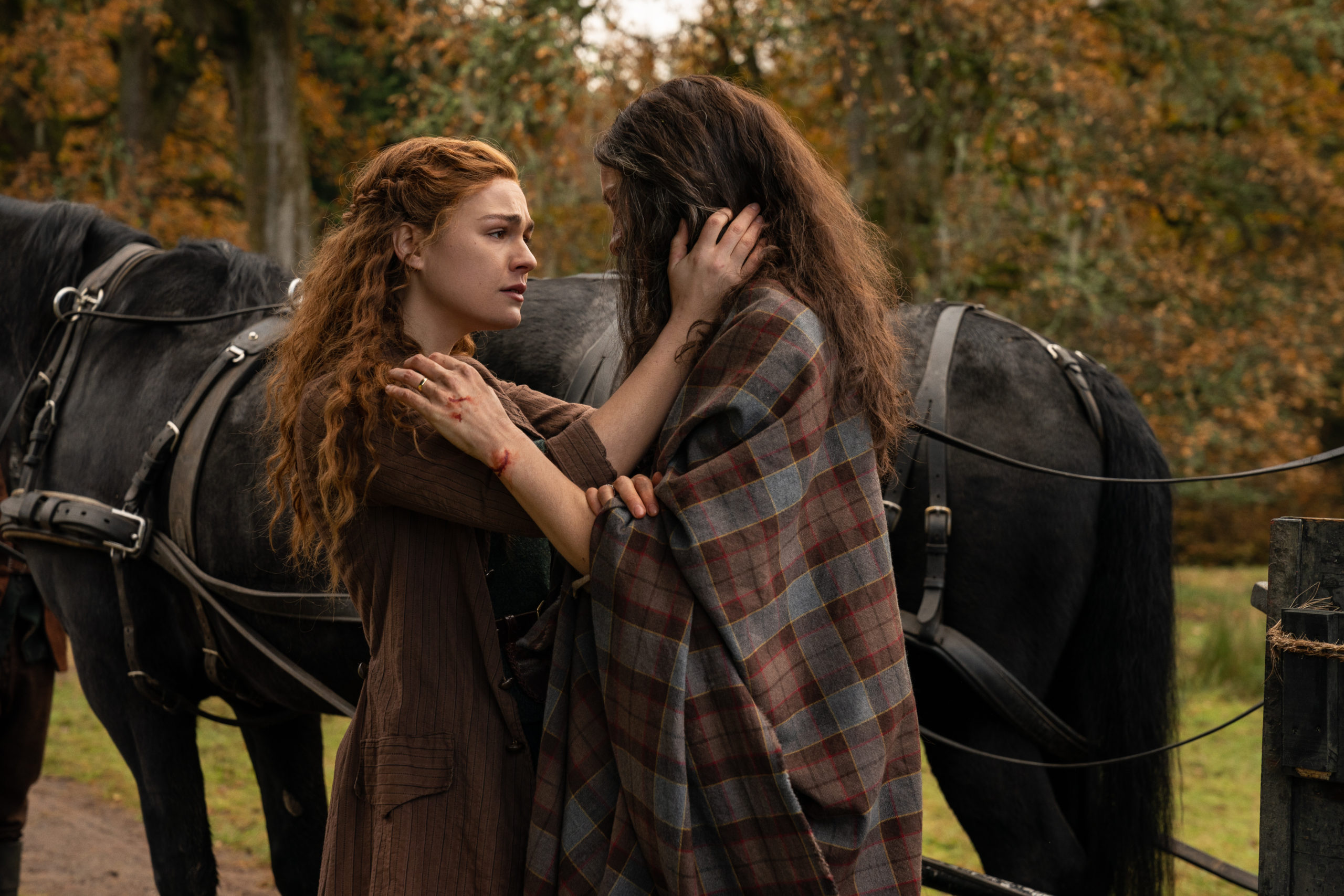 Official Photos and Synopsis from 'Outlander' Episode 512, "...